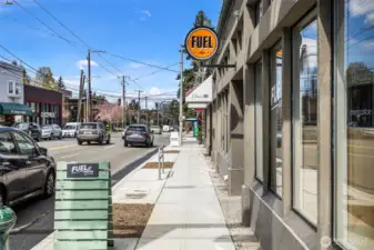 Montlake’s business district includes several great spots to eat and drink.