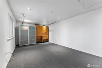 Can be easily returned back to a garage! Otherwise this would make a perfect office/work from home/ game room or even a bedroom (there is a full closet).