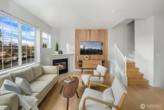 Large windows and peekaboo lake view