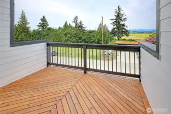 Watch the Sun Rise over Cascades, Bay and Fields~