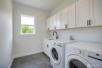 Upper Finished Laundry Center~