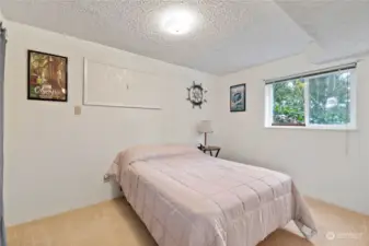 Guest bedroom in basement