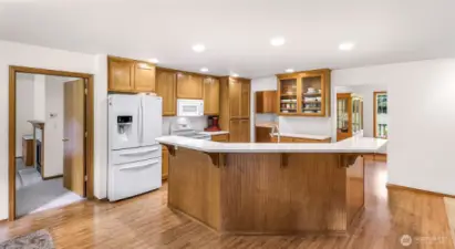 New stone countertops & appliances