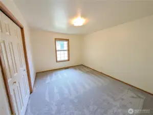 New Carpet installed 7/18/2025!