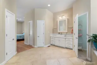 Primary bath