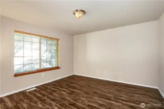 Main Floor Bonus Room