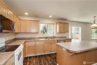 Spacious Kitchen