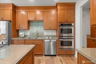Bakers delight double ovens, ideal for the holidays