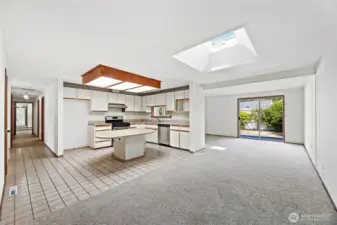 DINING ROOM   Skylight / Carpeted  Pantry /utility closet with bifold doors