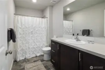 Full 2nd floor bathroom