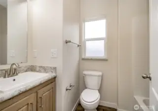 Hallway full bath
