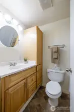 Full Bathroom