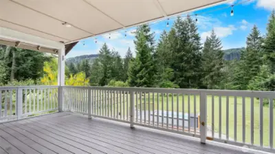 Balcony Deck - Main Floor