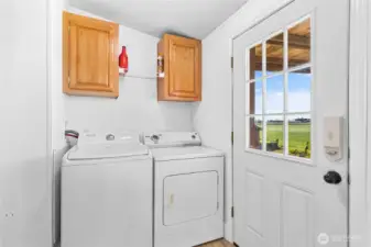 Washer and dryer stay