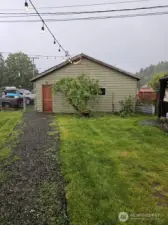 Detached Garage