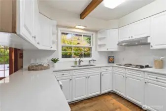 Updated Quartz Countertops