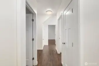 Lower Hallway to Stairway