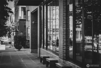 Shop around the many quaint boutiques that Broadway has to offer.