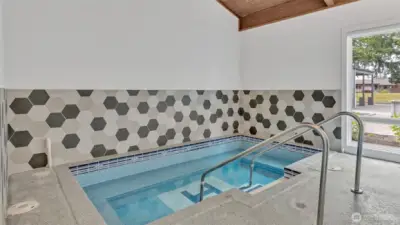 Relax and unwind in the community sauna and jacuzzi for a true resort-style experience.