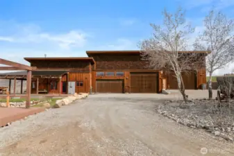 Welcome to 74 Sawtooth View Rd