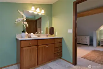 Bedroom 1 bathroom
