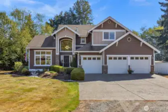 Front of home - Newer exterior paint