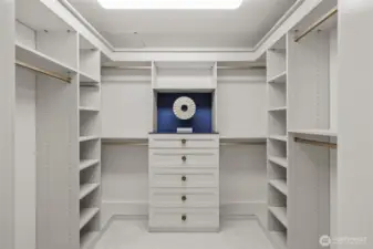 Stay organized in style with a custom closet tailored to your needs