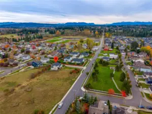 Conveniently located near Cedarhome market, shops, restaurants & top rated schools!