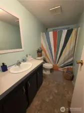 2nd bathroom