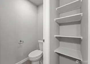 Photographs are for illustrative purposes only. Features, finishes, interior/exterior colors, landscaping and floorplan shown may vary from actual homes built