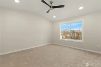 Photographs are for illustrative purposes only. Features, finishes, interior/exterior colors, landscaping and floorplan shown may vary from actual homes built.