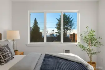 Large separate bedroom.