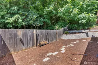 Side walkway