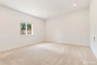 Third bedroom with all the space you need to accommodate large bedroom furnishings.
