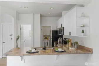 Dining room to kitchen