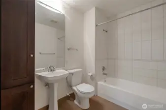 Bathroom w linen closet