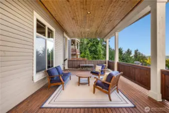 Lower level deck