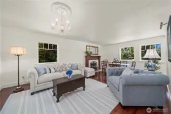 The interiors must be seen to be fully appreciated. Both formal & casual living spaces are warm and richly layered in tradition of homes that only get better over time.