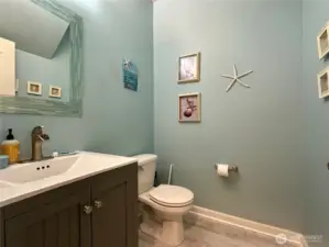 Main floor 0.25 bathroom