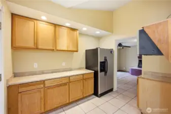 Possible ADU ktichen (no stove/range)