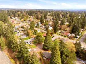 Aerial view of home/property