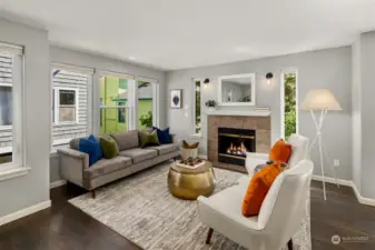 Large living room with great natural light and a great design.