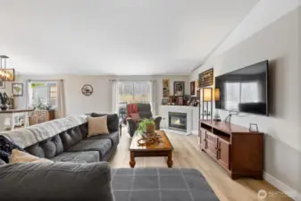 Large living room with gas fireplace