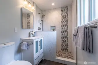 Primary bath