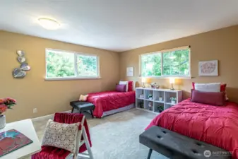 Bedroom 3 - main floor