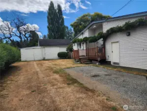 Driveway entrance