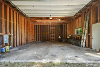 GARAGE DEPTH. DOOR IS 16 X 10. STRUCTURE IS 672 sf. (24' X 28")
