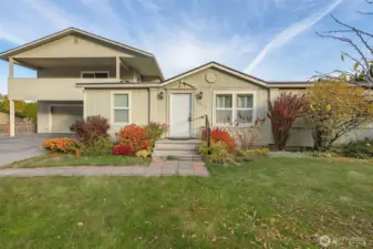 Welcome to 14903 Burkey Street in Entiat, WA.