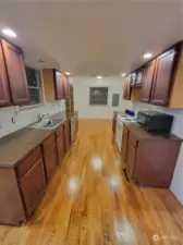 21124 kitchen