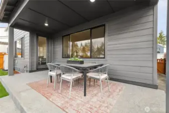 Pictures of Model Home. Not pictures of actual home. Features, colors, layout may vary.